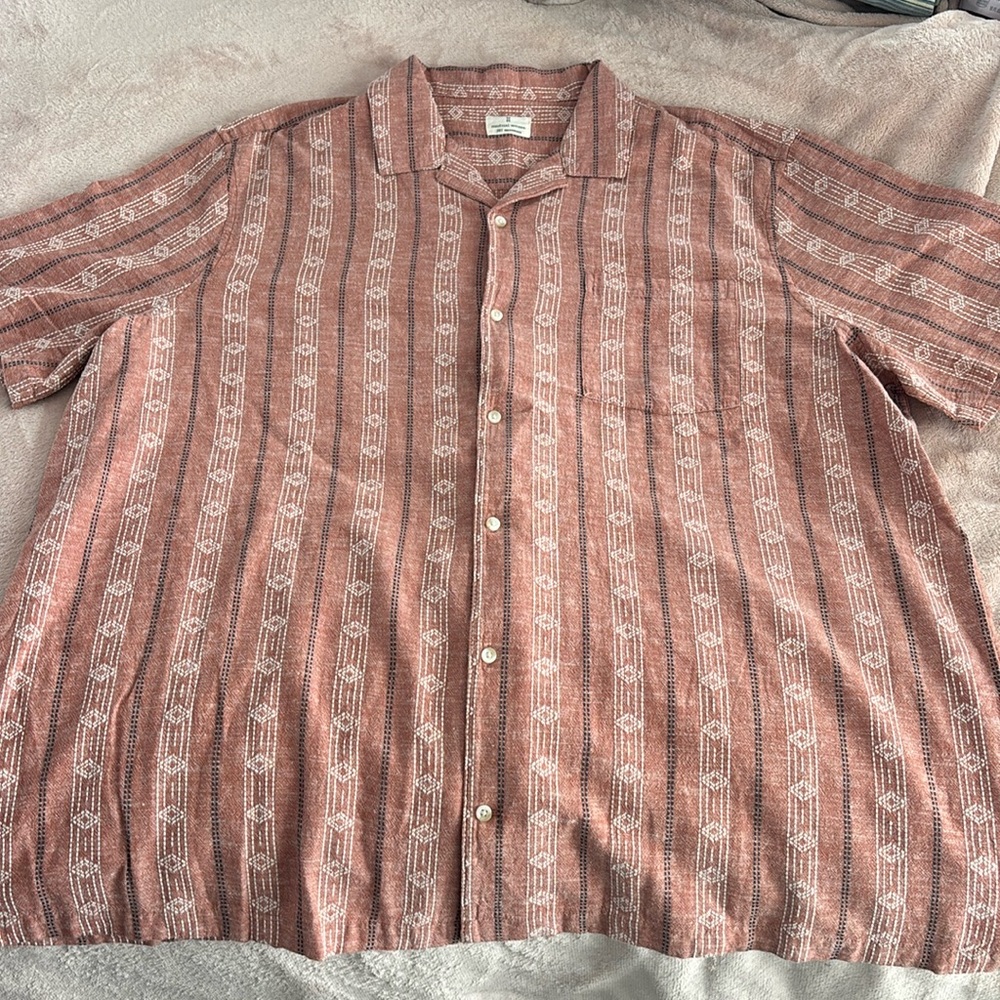Men's button down
